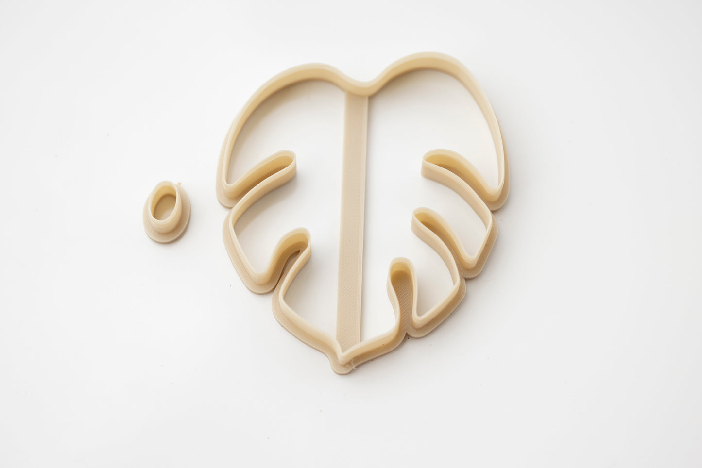 Monestera Trinket Dish Cutter