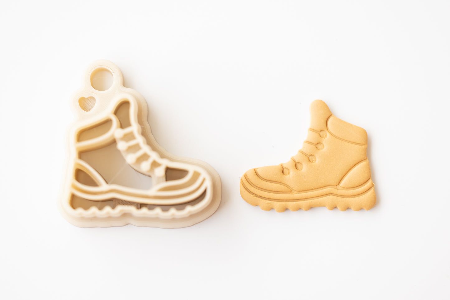Hiking Boots Cutter