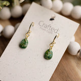 Moss Agate Huggy & Necklace