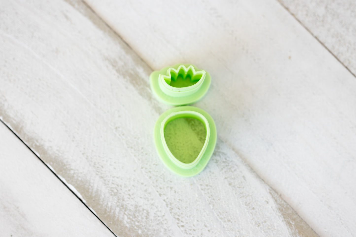 Strawberry Cutter