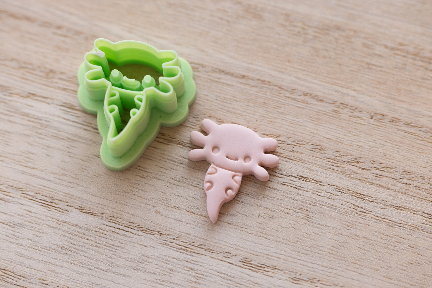 Axolotl Cutter