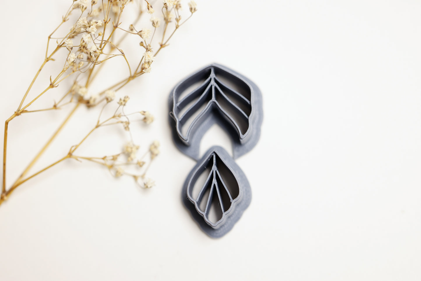 Double Leaf Clay Cutter