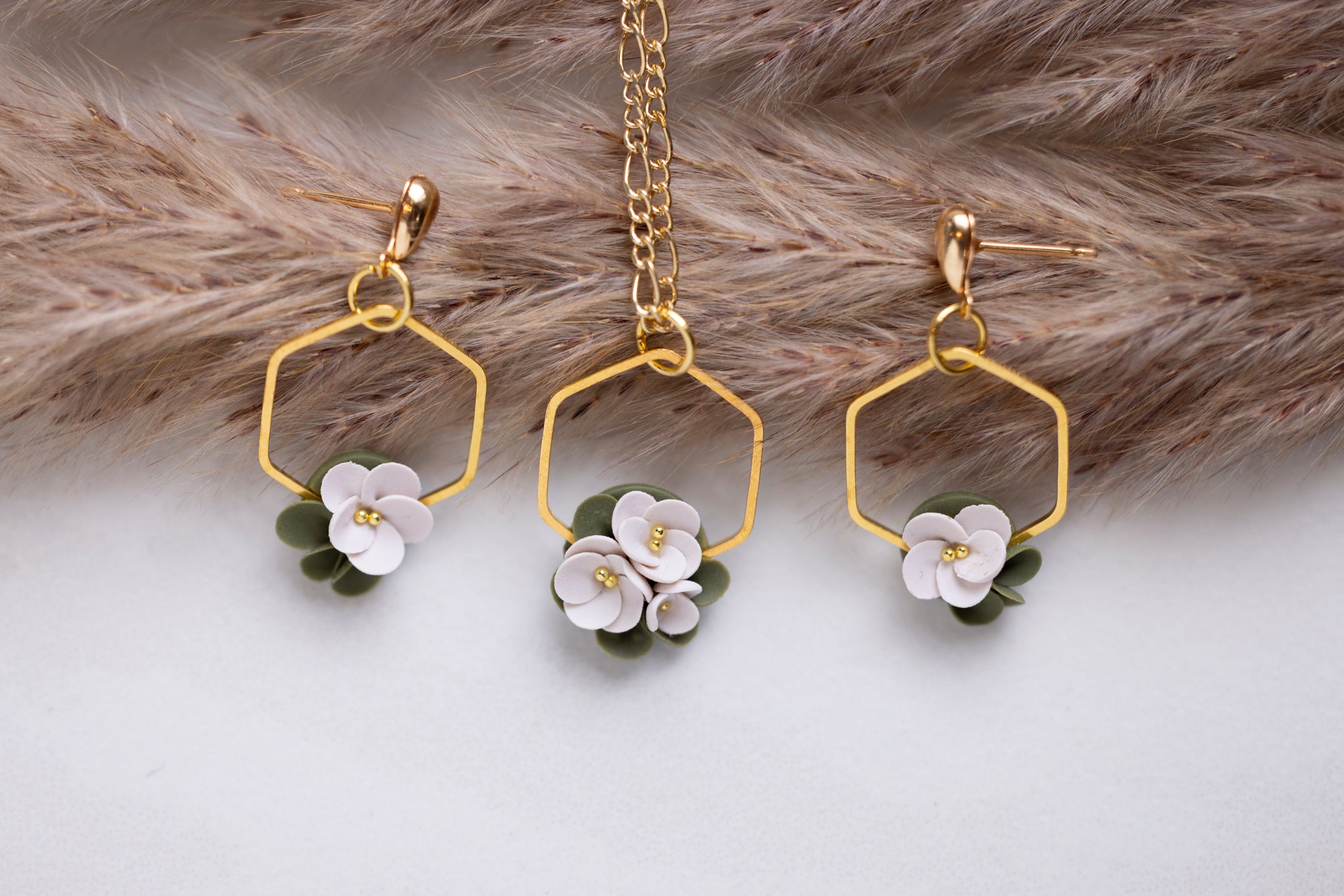 Hexagon Floral Necklace