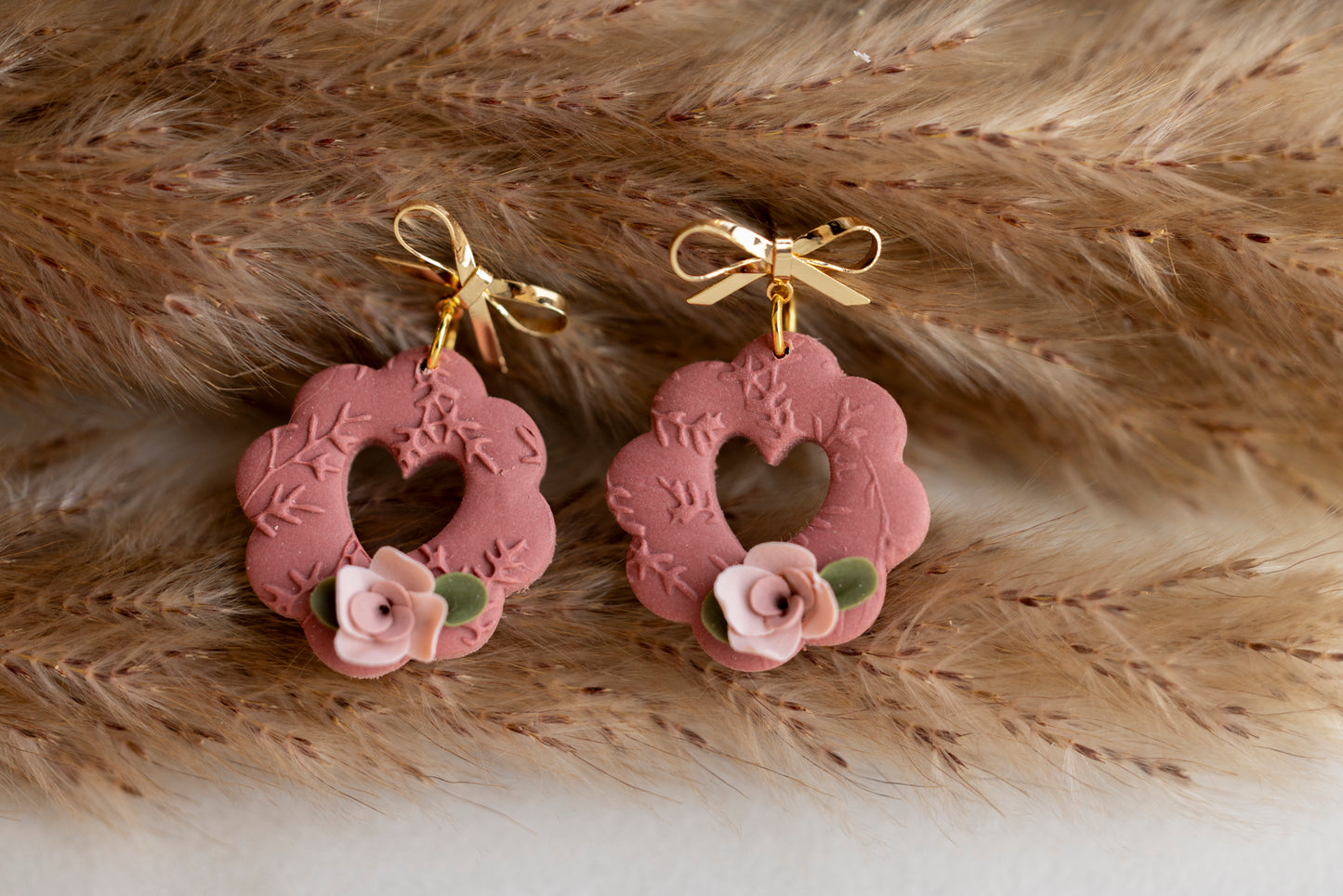 Scalloped Heart Florals