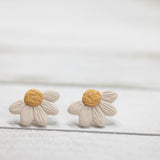 Daisy Studs