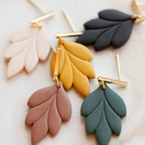 Simple Leaf Dangle