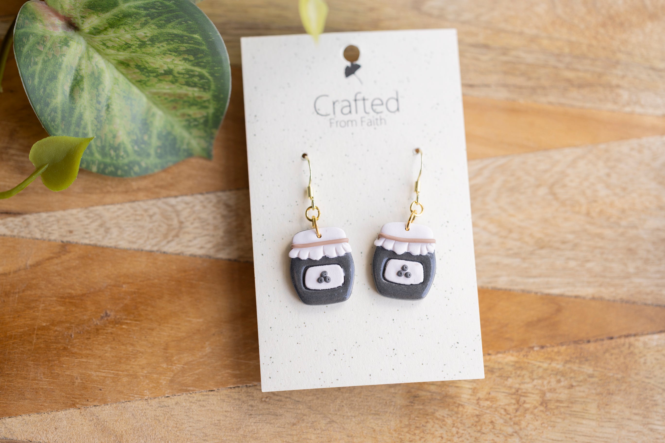 Farmhouse Flavors | Cozy Dangles