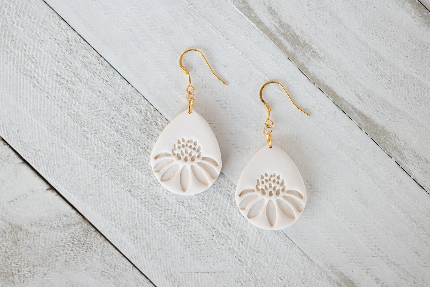 Embossed Daisy Teardrop Earrings